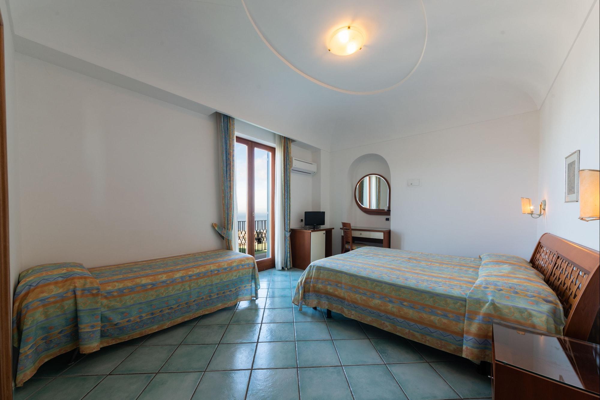 La Capannina - Hotel & Apartments Искья Экстерьер фото