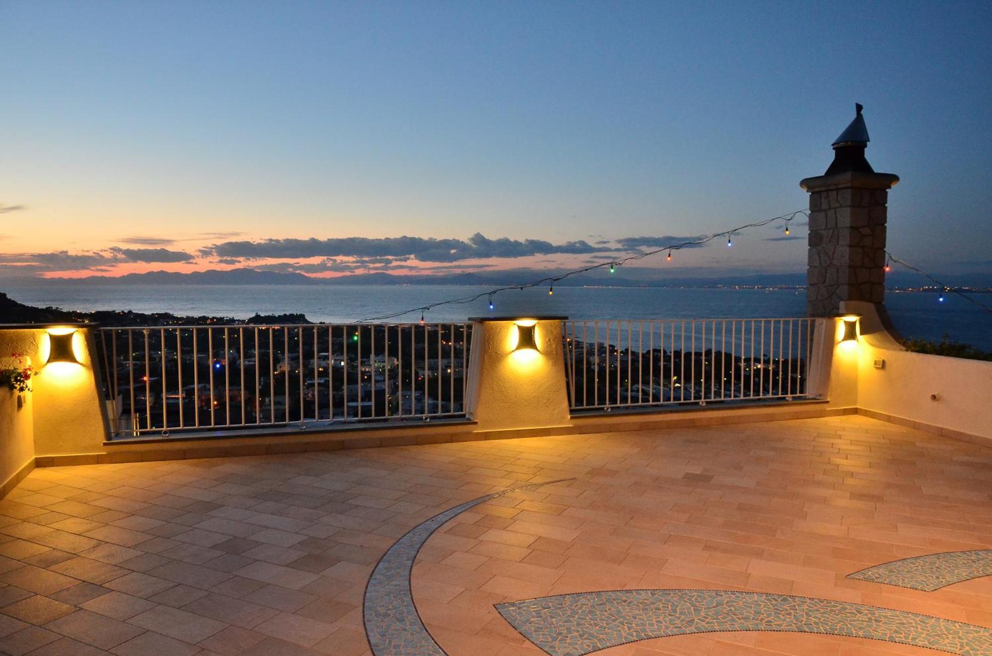 La Capannina - Hotel & Apartments Искья Экстерьер фото